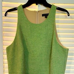 Beautiful Green Textured Lined Banana Republic Dress!